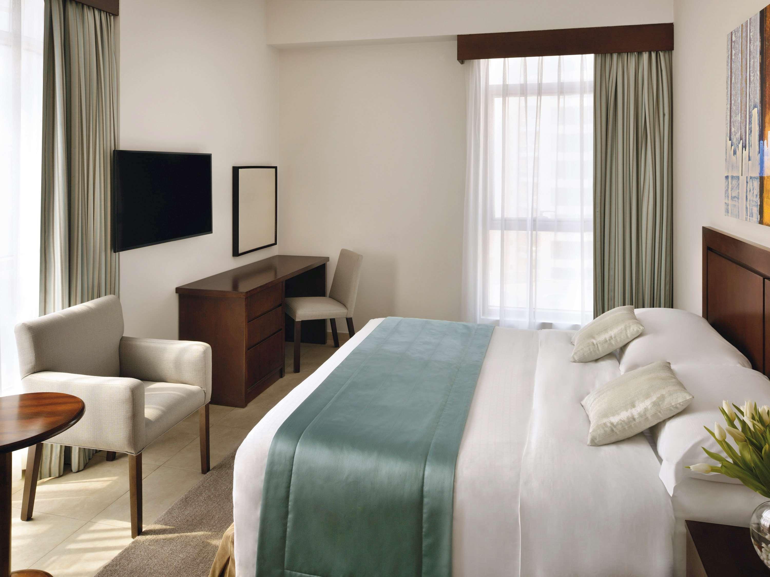 Movenpick Hotel & Apartments Bur Dubai Dış mekan fotoğraf